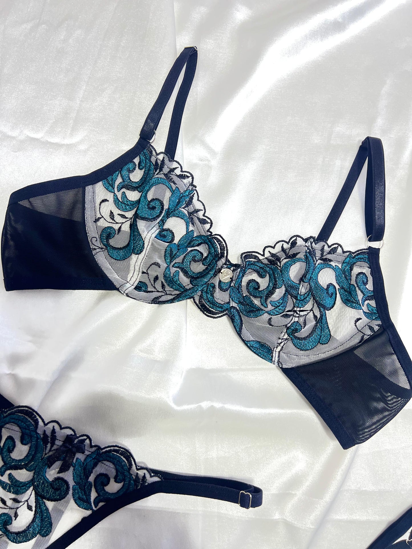 Set Balconette 2 trusas Jade