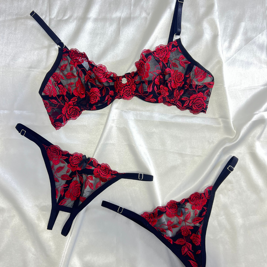 Set Balconette 2 trusas RosasRojas