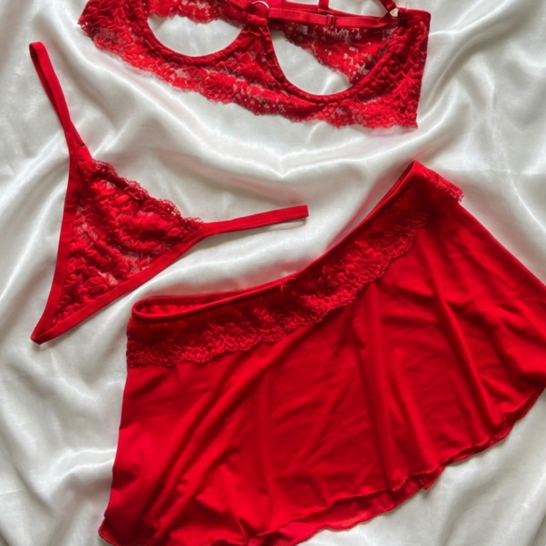 Conjunto Aberturas Rojo con Falda - Leia