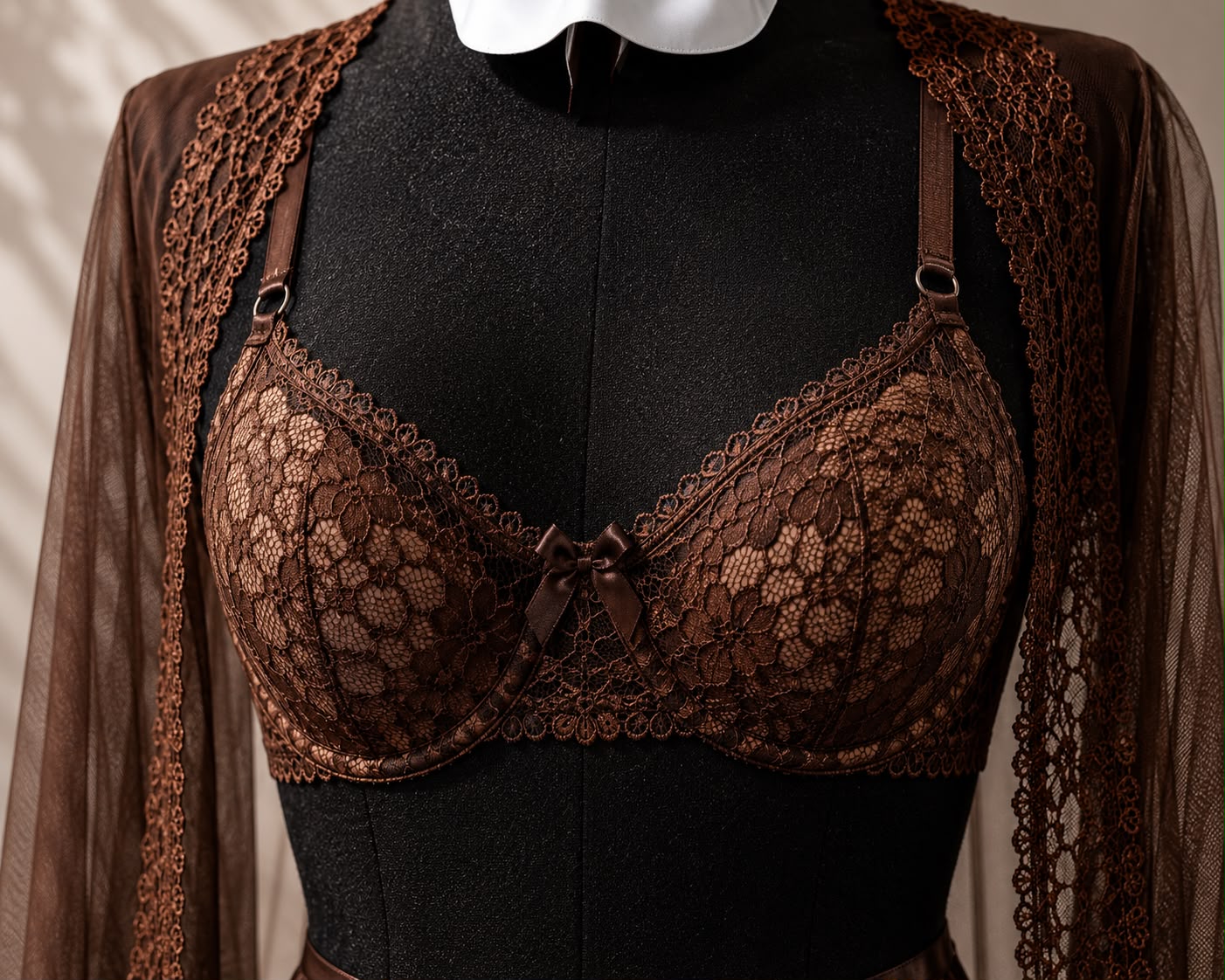 Set Chocolate con  Portaligas y Bata